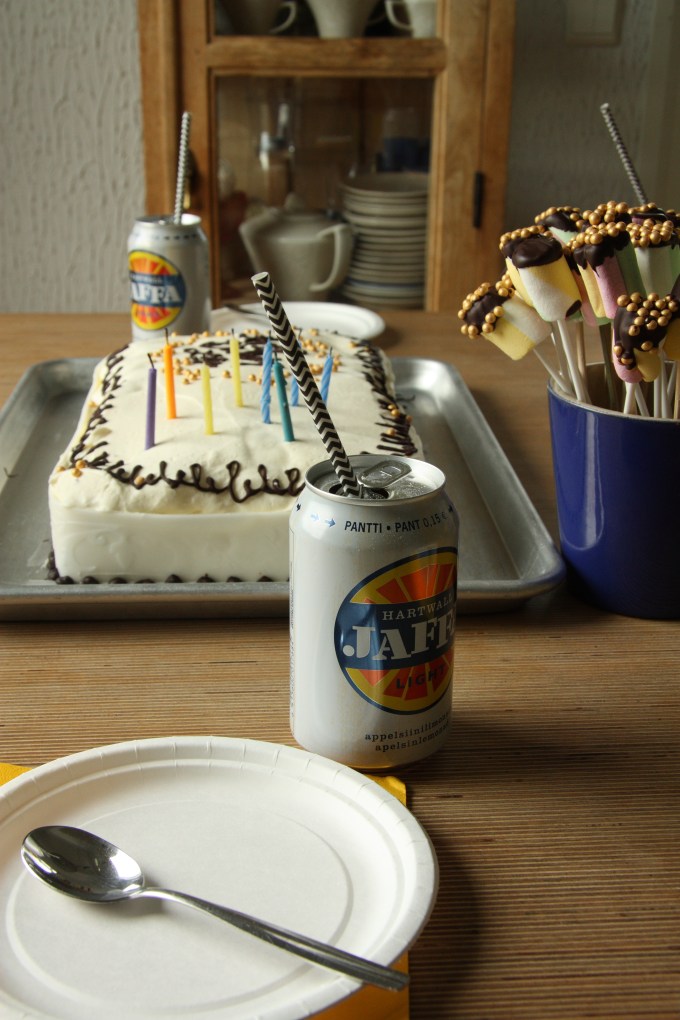 table setting closeup