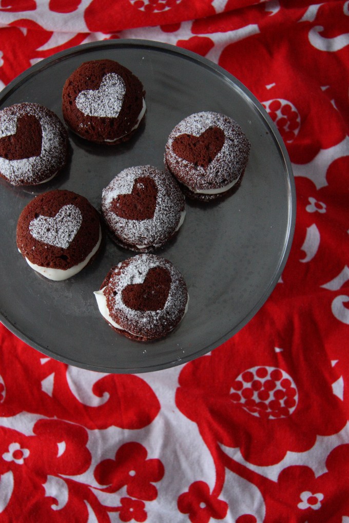 valentines day whoopie pies