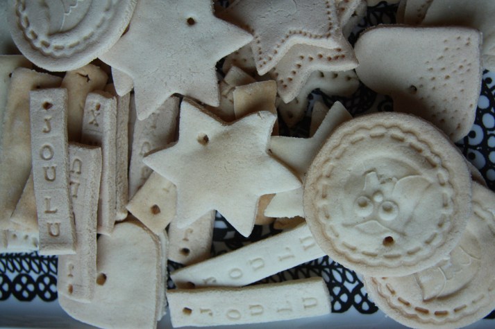 making christmas ornaments